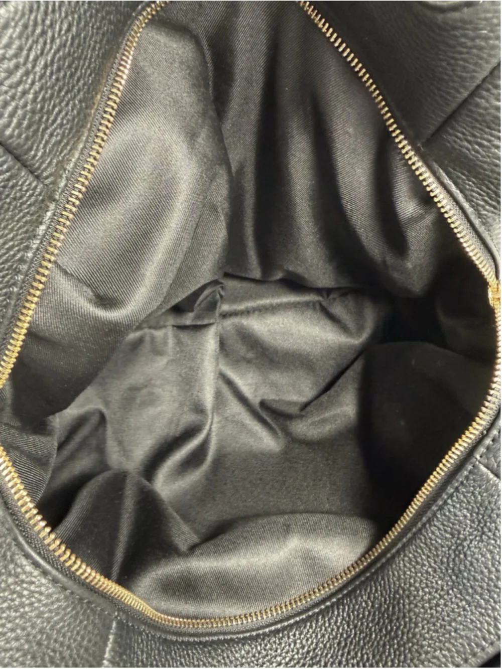 Vince Camuto Rhys black Tote Shoulder Bag hobo-style new